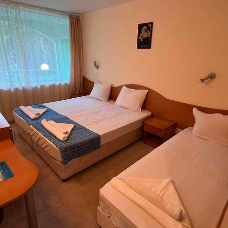 Хотел Диамант Hotel Diamond Balcsik Kültér fotó