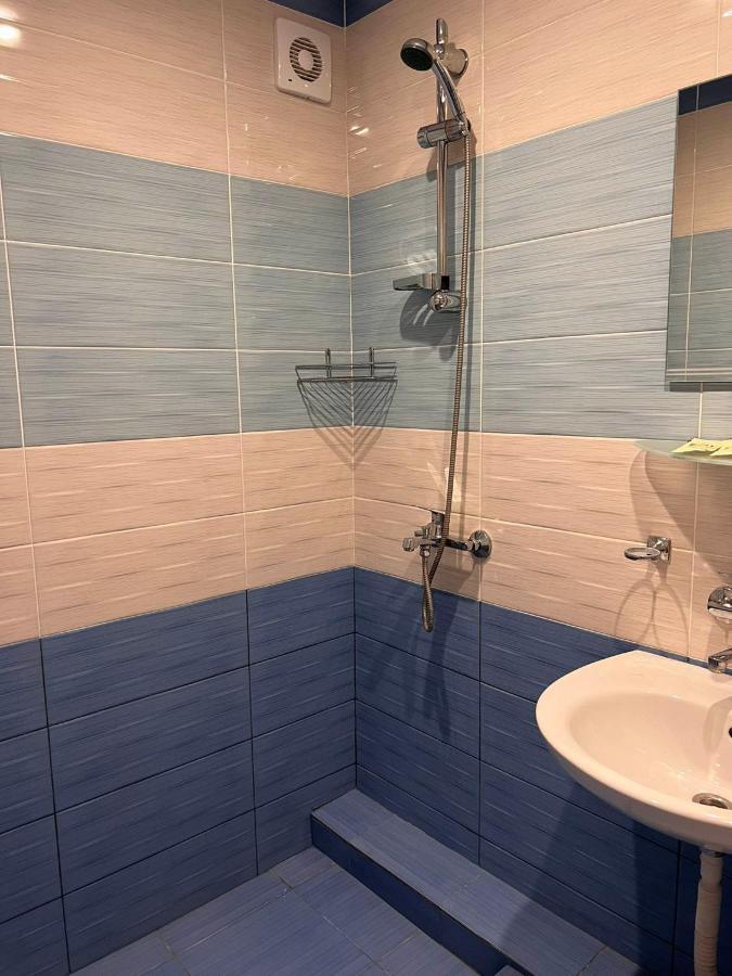 Хотел Диамант Hotel Diamond Balcsik Kültér fotó