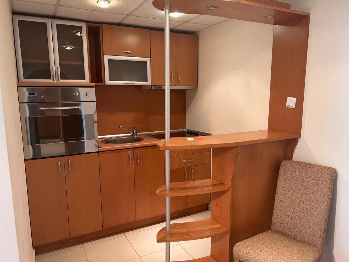 Хотел Диамант Hotel Diamond Balcsik Kültér fotó
