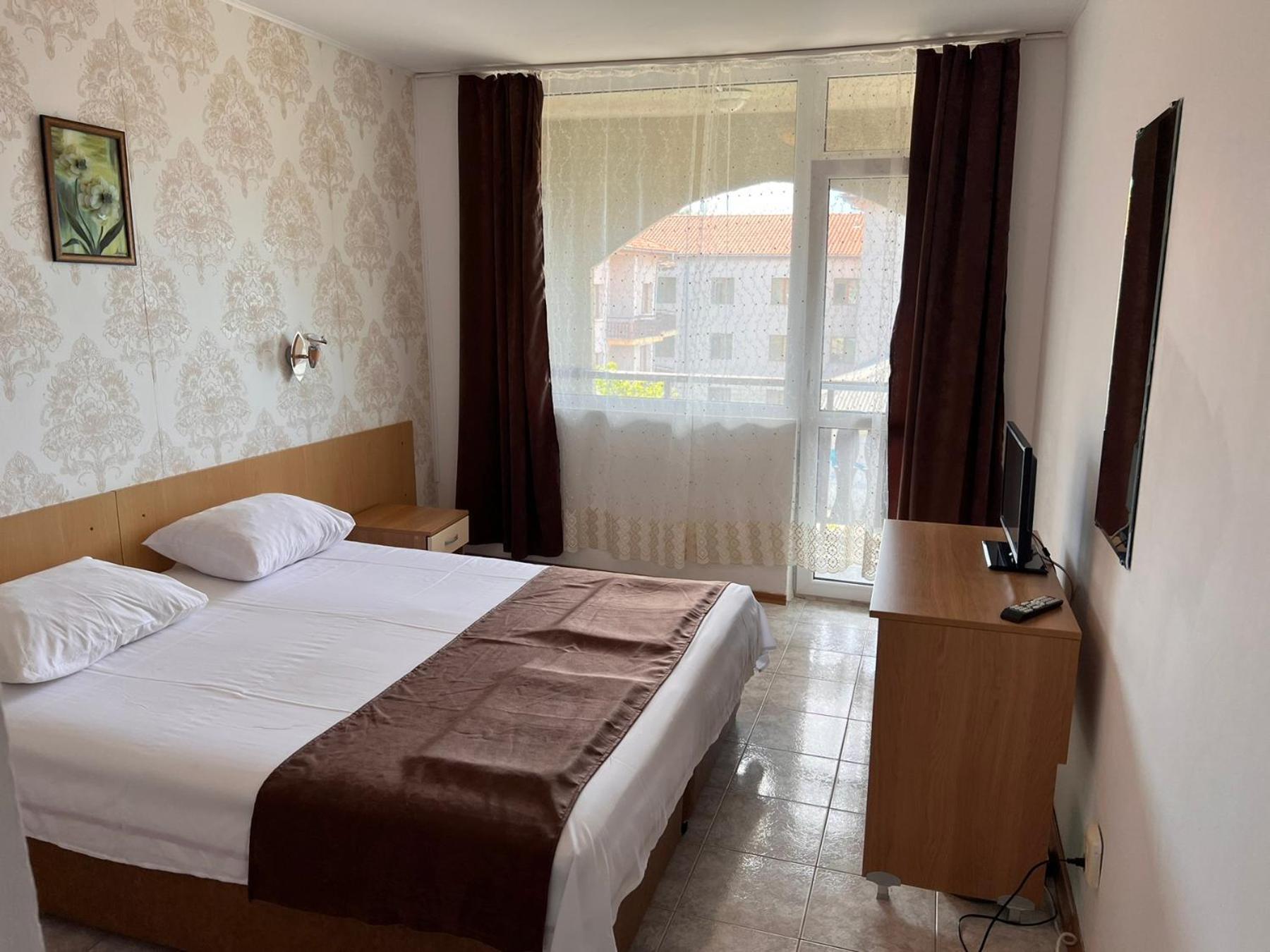 Хотел Диамант Hotel Diamond Balcsik Kültér fotó