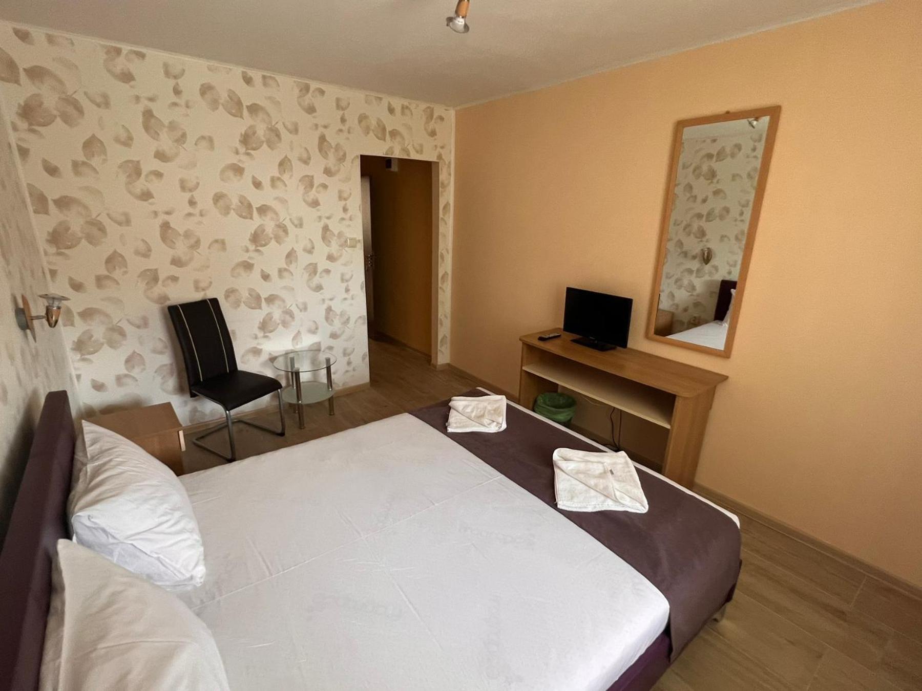 Хотел Диамант Hotel Diamond Balcsik Kültér fotó